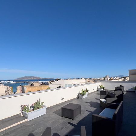 Ponente & Maestro Rooms Favignana Luaran gambar