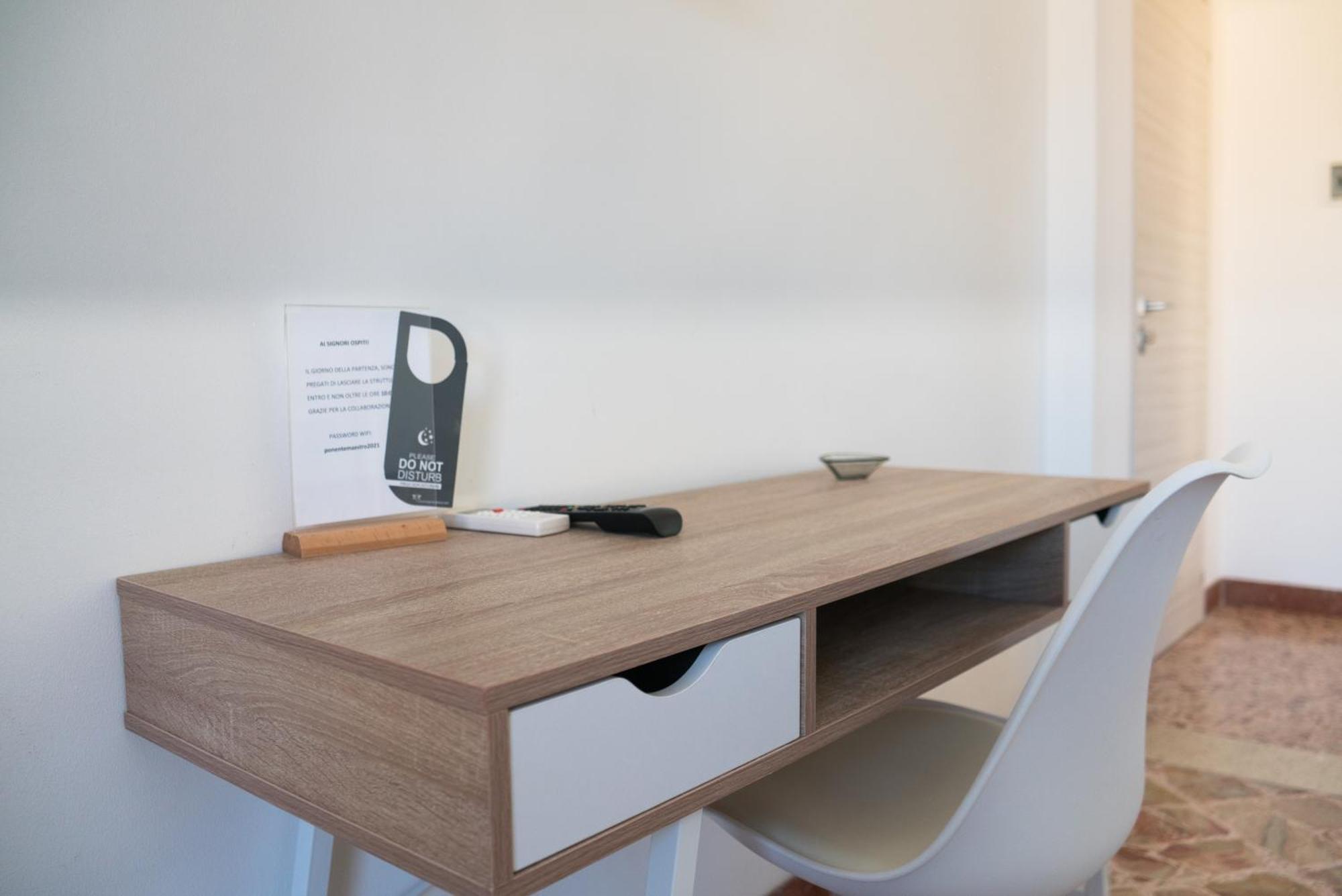 Ponente & Maestro Rooms Favignana Luaran gambar