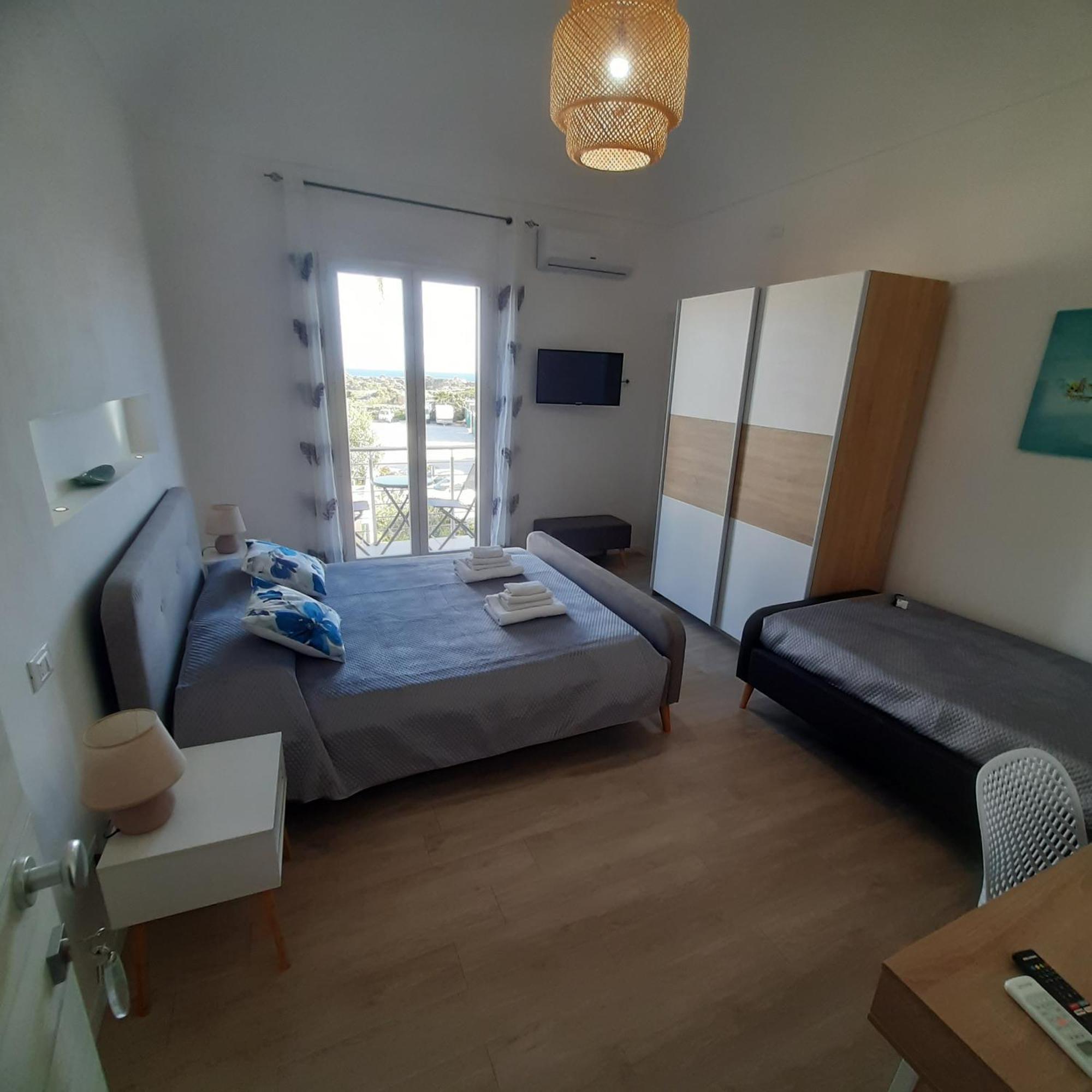Ponente & Maestro Rooms Favignana Luaran gambar
